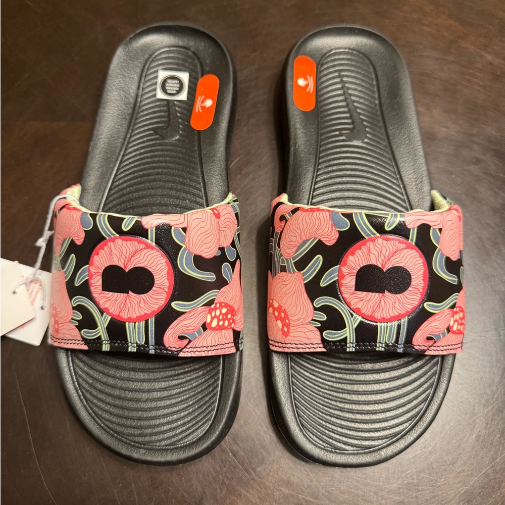 New Nike Naomi Osaka Slides Sandals Pink Black Size US 7 - Picture 2 of 12